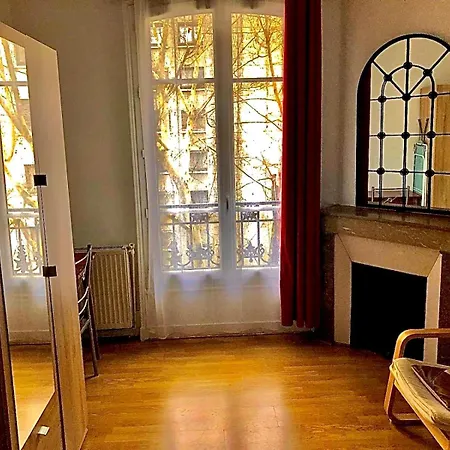 Cosy In * Paris